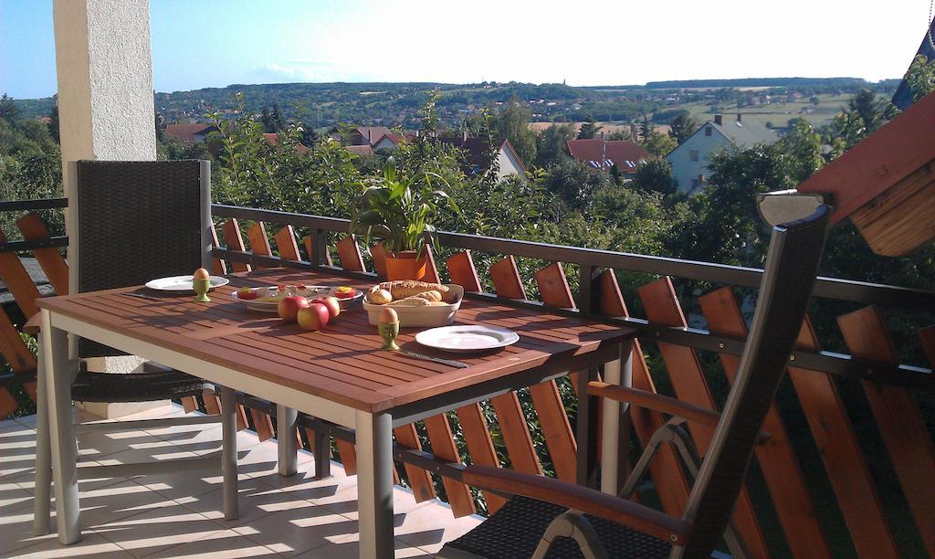 Madach Apartman Хевиз Номер фото
